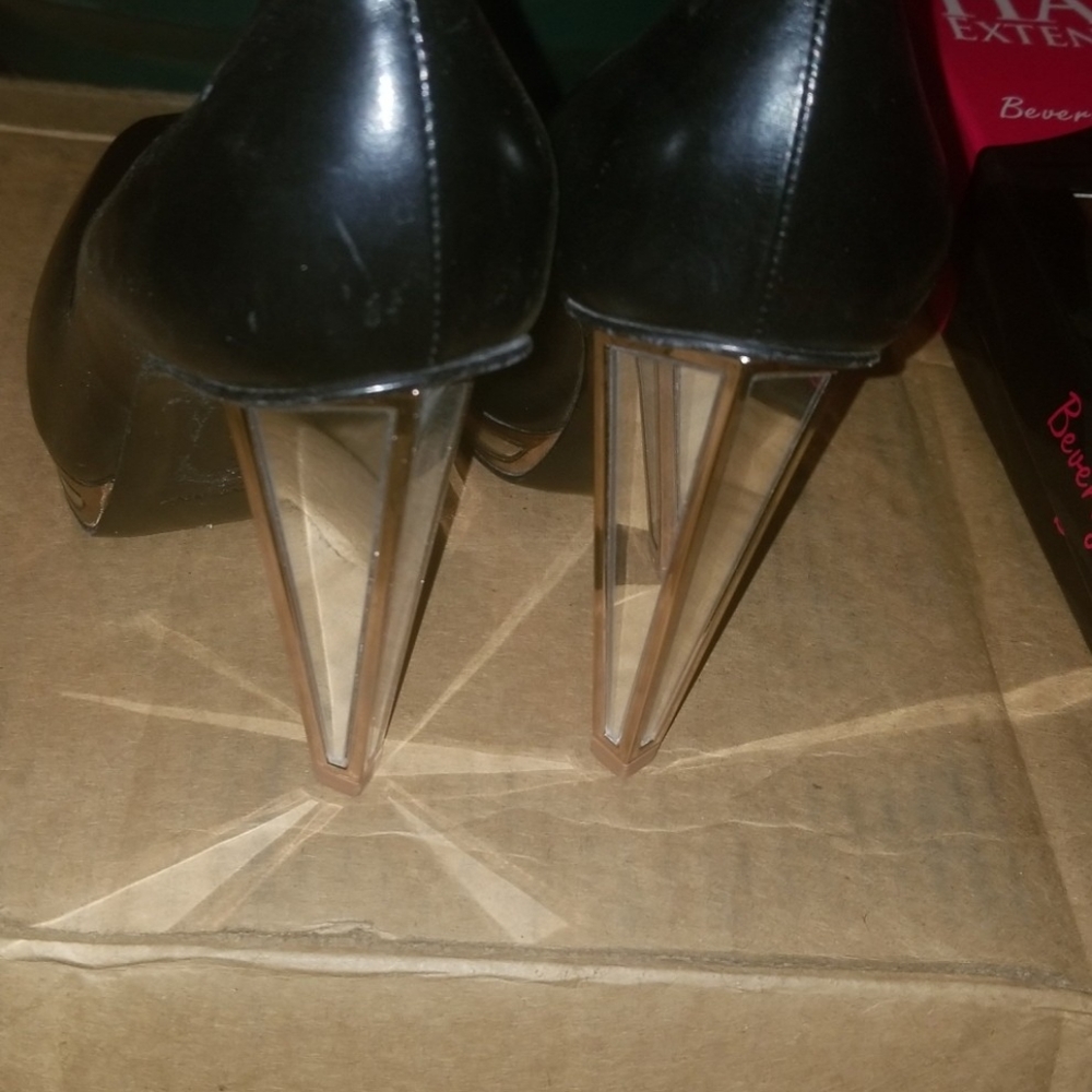 YSL - Picture 4 of 4